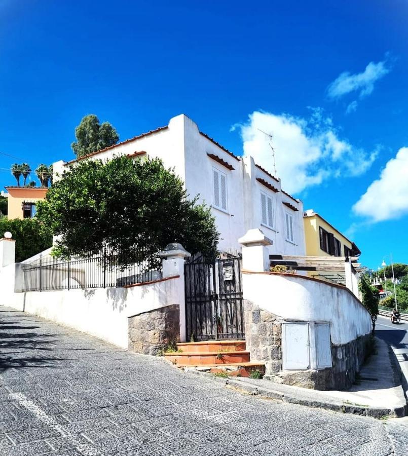 Brecchembe - In The Center Of Lacco Ameno Apartmán